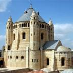 Tras las Huellas de la Virgen María